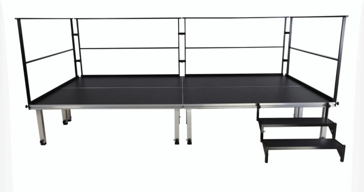 Trwałość, estetyka i bezpieczeństwo – główne zalety kurtyn teatralnych